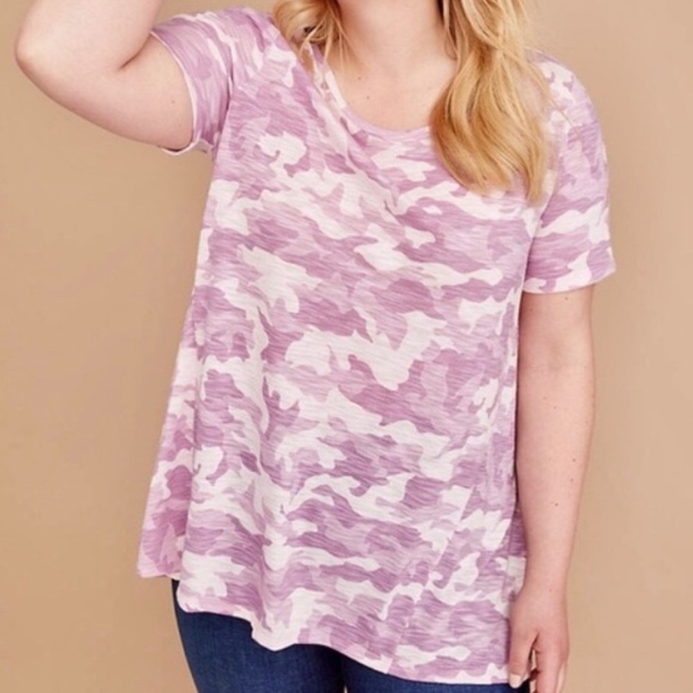 Purple/Pink Lane Bryant Camo Short Sleeve Shirt